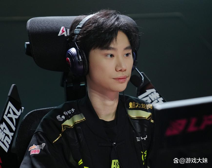 DRX险胜100T，Doinb线上压制力十足峡谷大战2025世界赛，引爆全场热议