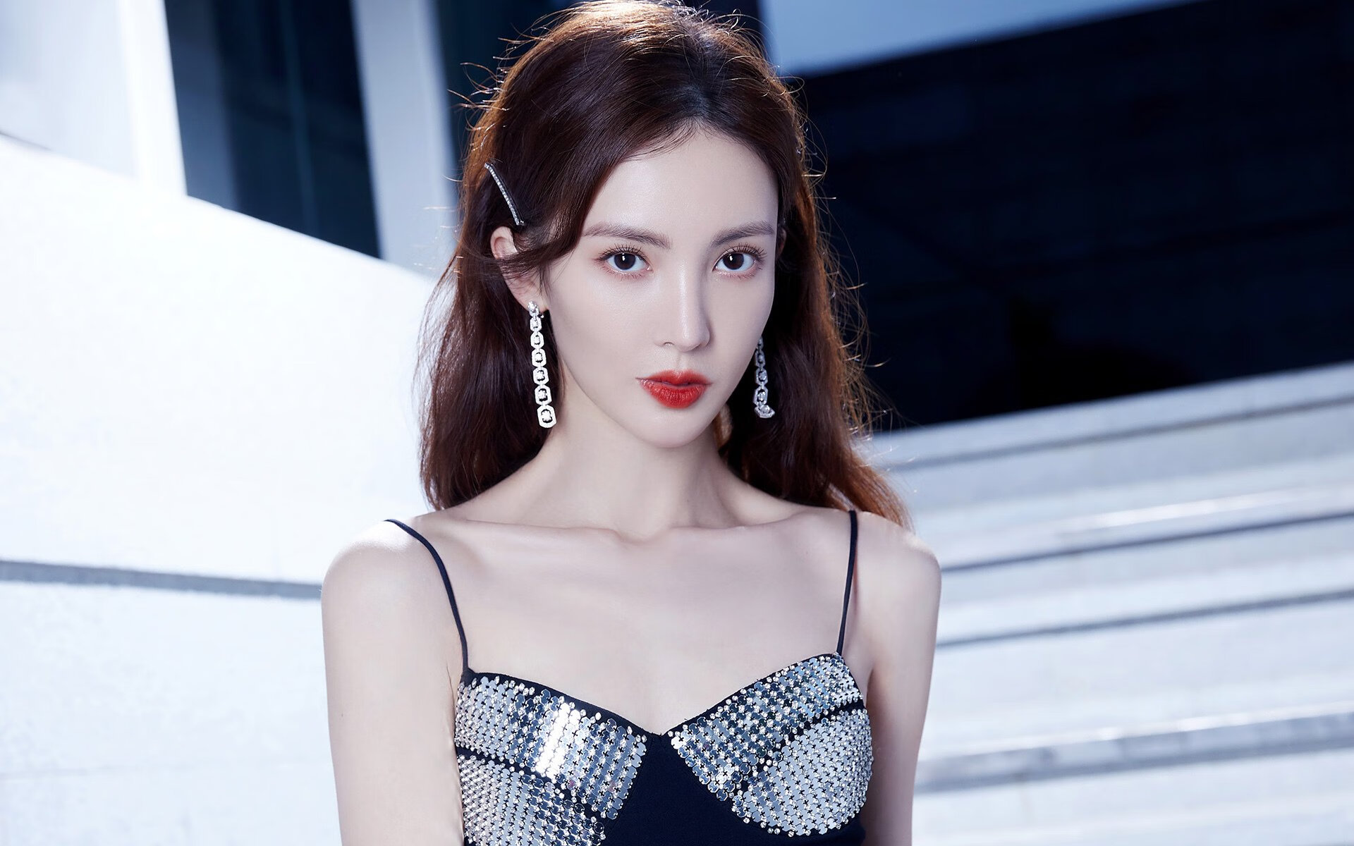 从圣西罗到斯坦福桥的跨越,切尔西新王莱奥,用一记惊世爆射击碎所有质疑